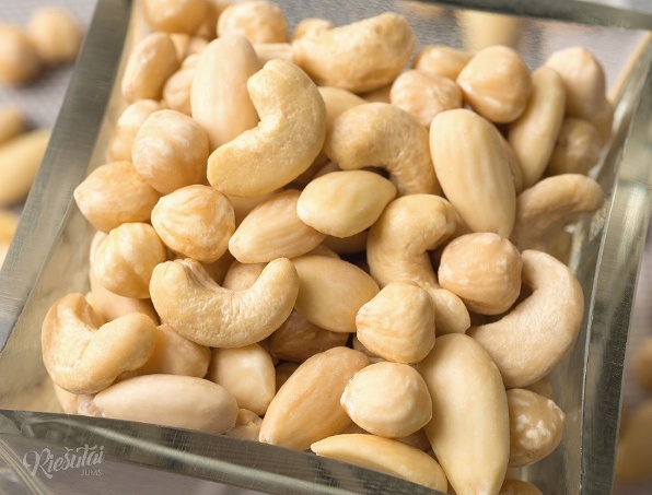 Mišinys riešutų Nuogutis 1kg